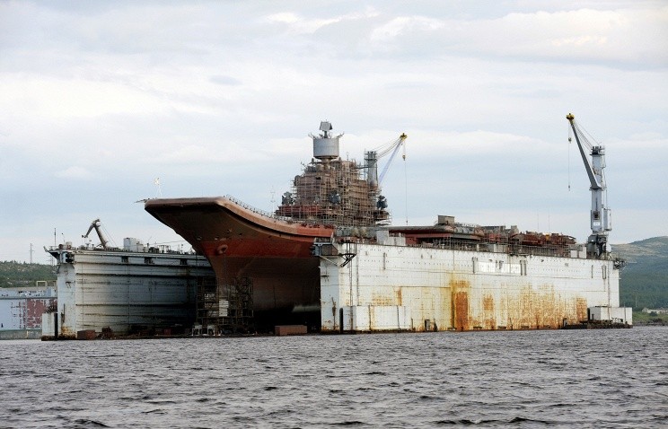 Tau san bay Kuznetsov doc nhat cua Nga ngung hoat dong