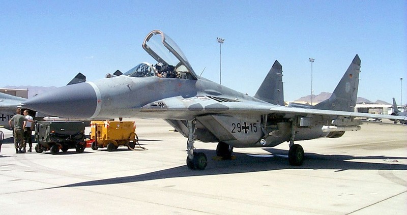 Nga trung dam, Ai Cap mua 46 tiem kich MiG-29