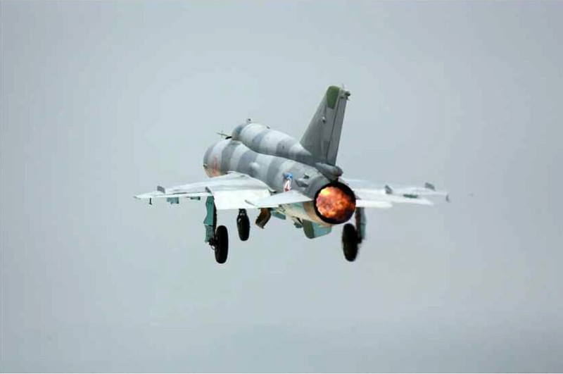 Dung nhan hai nu phi cong MiG-21 dau tien cua Trieu Tien-Hinh-12