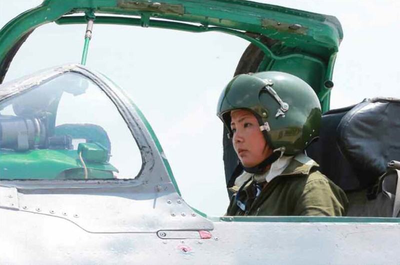 Dung nhan hai nu phi cong MiG-21 dau tien cua Trieu Tien-Hinh-14
