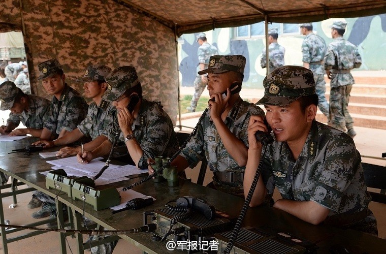 Trung Quoc tung anh tang Type 59D na dan hoanh trang-Hinh-7