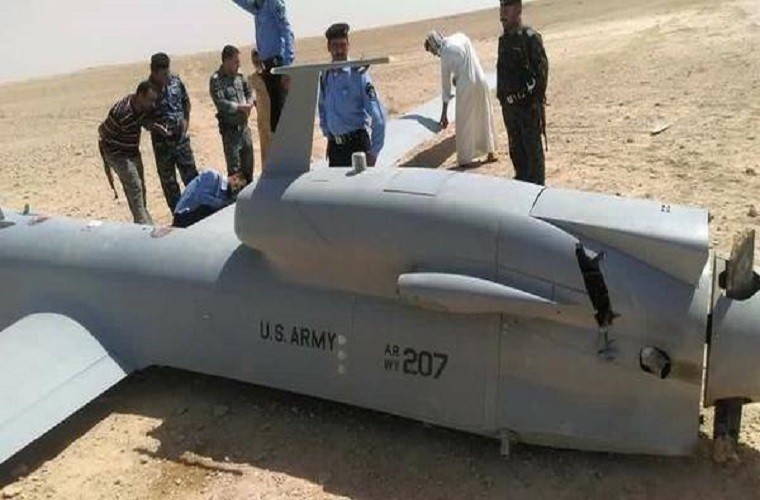 Hien truong UAV MQ-1 My dam xuong dat o Iraq-Hinh-2