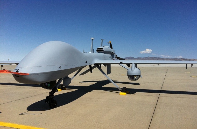 Hien truong UAV MQ-1 My dam xuong dat o Iraq-Hinh-6