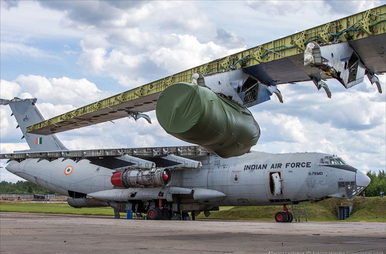 Ghe tham noi keo dai tuoi tho van tai co IL-76 (1)-Hinh-9