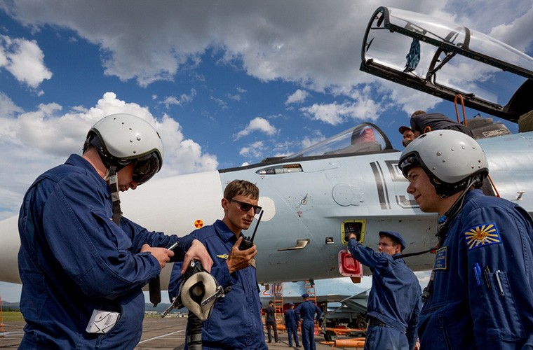 Mot ngay voi chien dau co Su-30SM o vung Vien Dong (1)-Hinh-5