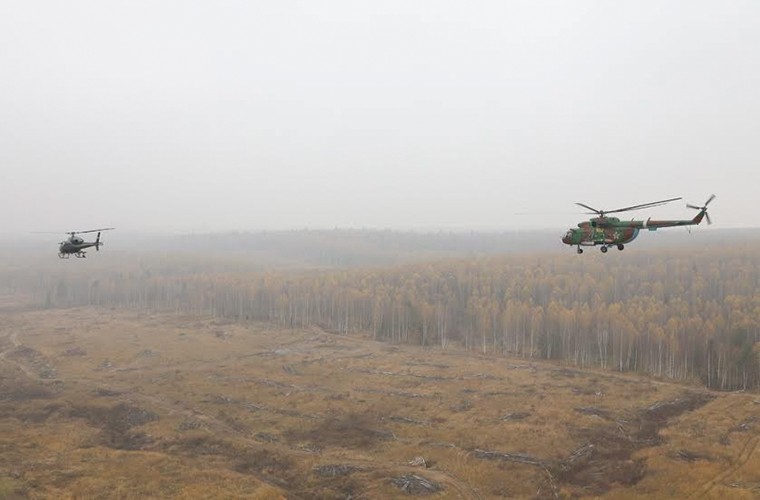 Muc kich truc thang Mi-8MT cua Bo Noi vu Nga oanh tac