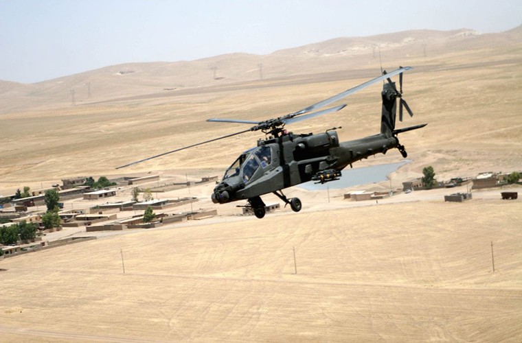 Me man ve dep truc thang AH-64 Apache cua My-Hinh-3