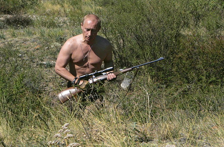 Vu khi trong tay Tong thong Nga Vladimir Putin-Hinh-5