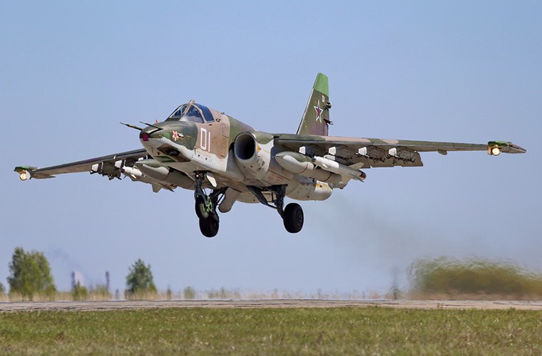 Muc kich Su-24, Su-25 thu nghiem ten lua doi dat Kh-25-Hinh-7