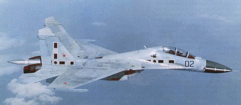 Suc manh chua biet ve may bay Su-27UBK Viet Nam-Hinh-5