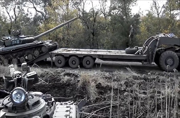 Kho do tai lai xe tang cua binh si Ukraine-Hinh-2