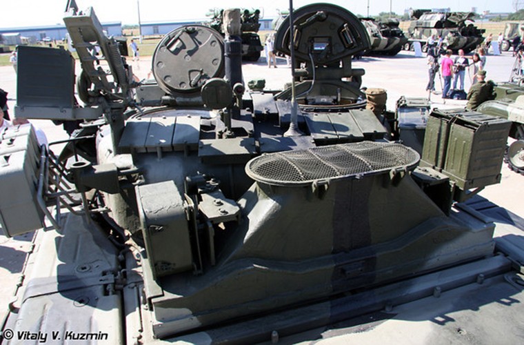 Xe tang T-80 Nga duoc nang cap manh ngang Leopard 2A6, M1A2-Hinh-9