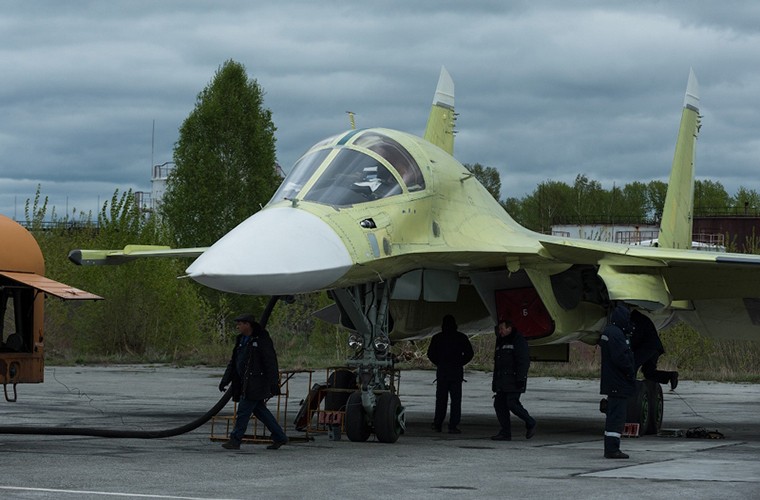 Lai tham noi san xuat may bay Su-34 VN co the mua-Hinh-11