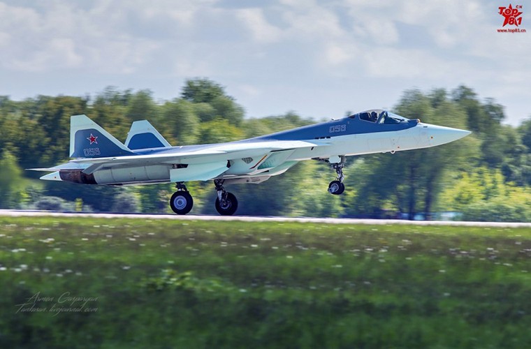 Dep me hon tiem kich tang hinh Sukhoi T-50 cua Nga-Hinh-10