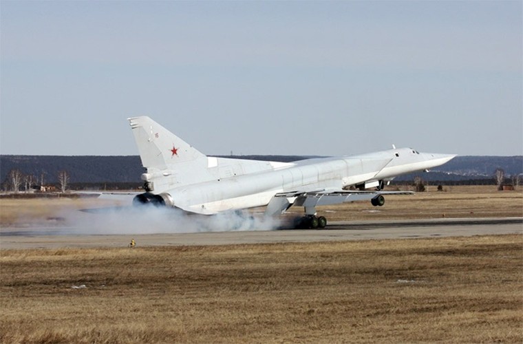 Tai sao may bay nem bom Tu-22M3 Nga lai toi Iran?-Hinh-9