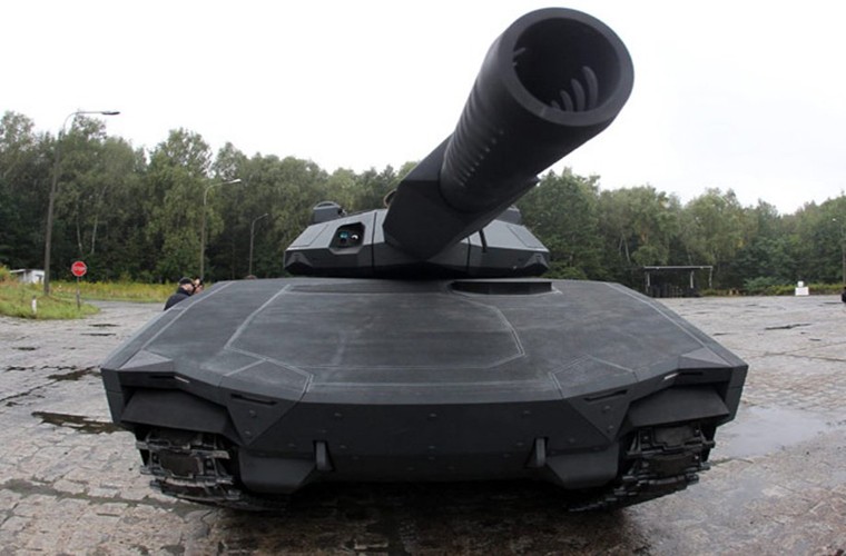 Danh bai xe tang Armata bang PL-01: Ba Lan 