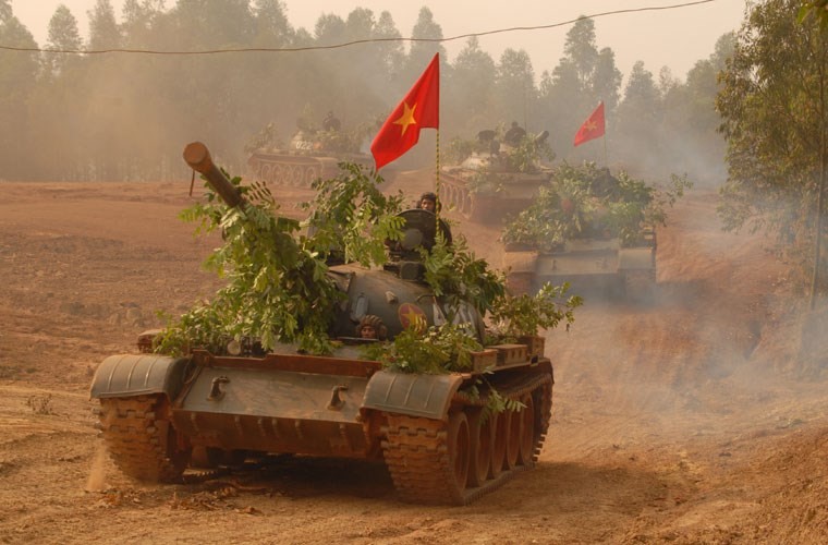 Viet Nam nang cap T-54/55: Nguoi can thi cung lai duoc