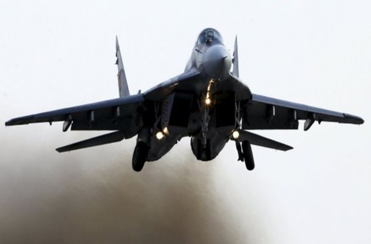 MiG-29 Syria mang ten lua R-77, My-Israel khong dam lam lieu?-Hinh-7