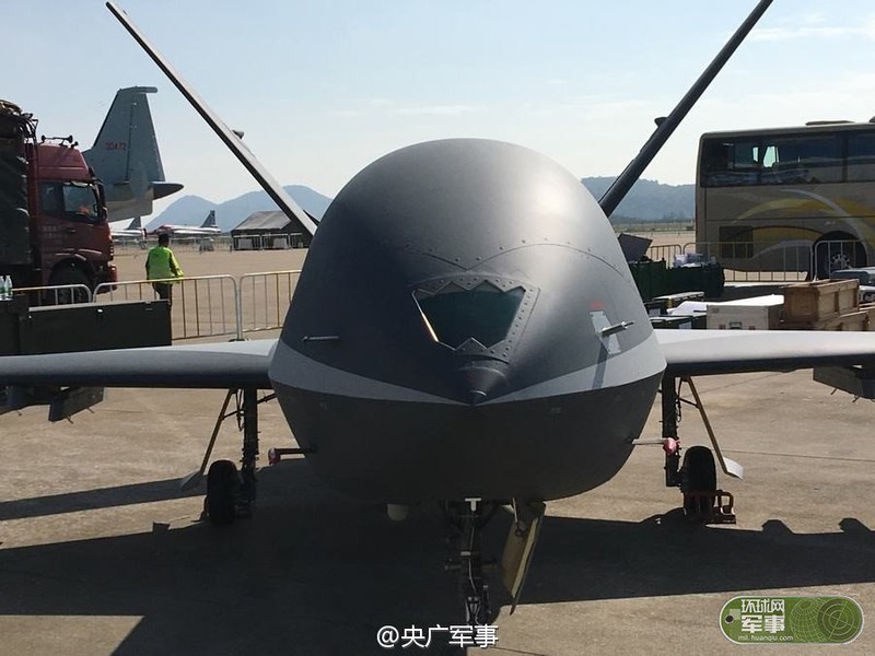 Den UAV Avenger cung bi nhai, My bo tay voi Trung Quoc-Hinh-9