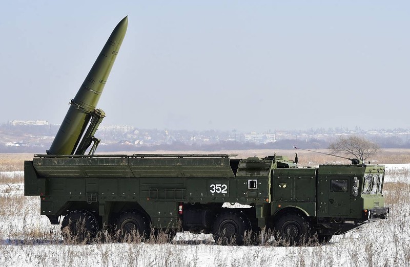 Tai sao My gian du khi Nga dua S-400, Iskander toi Kaliningrad-Hinh-10