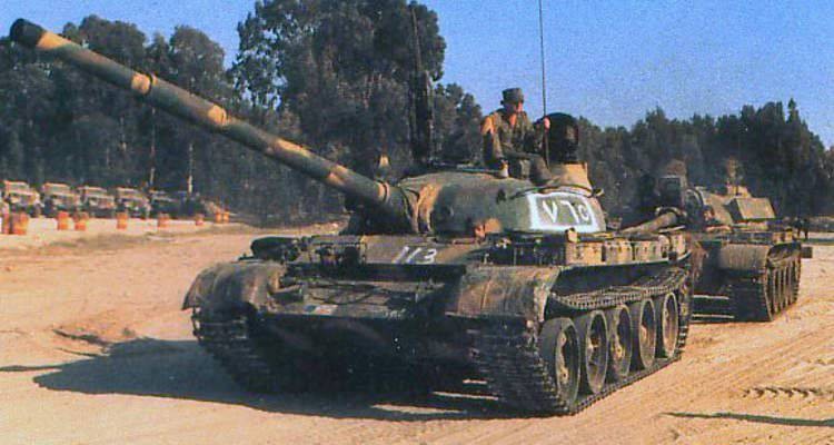 Giat minh so phan xe tang T-62 trong Quan doi Nga-Hinh-3