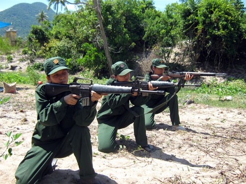 Ngac nhien: Bo doi Viet Nam van dung sung truong M16-Hinh-13