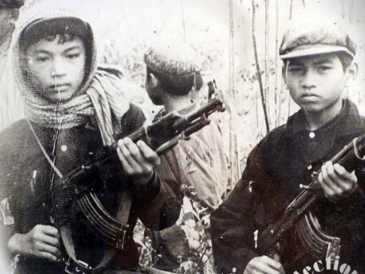 De dang khac phuc diem yeu sung truong AK-47 Viet Nam-Hinh-3