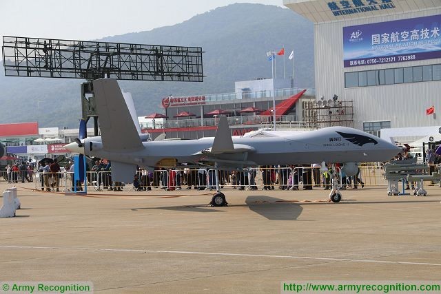 Trung Quoc khoe UAV &quot;nhai&quot; tai trien lam lon nhat the gioi-Hinh-6