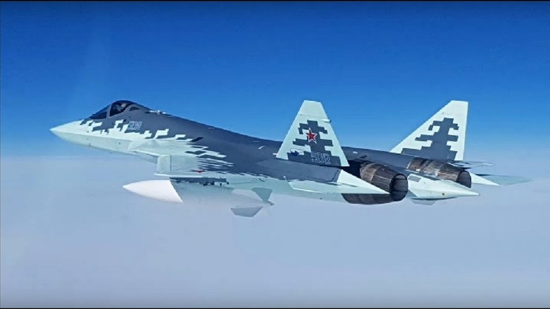 Tiem kich tang hinh Su-57 di vao hoat dong trong nam toi-Hinh-2