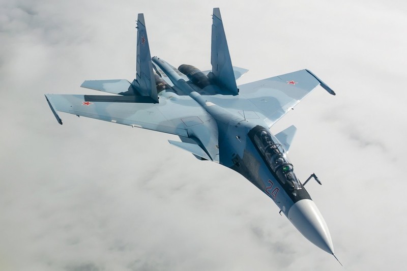 Su-27 “tai dau” F-15, ke tam lang nguoi nua can-Hinh-9