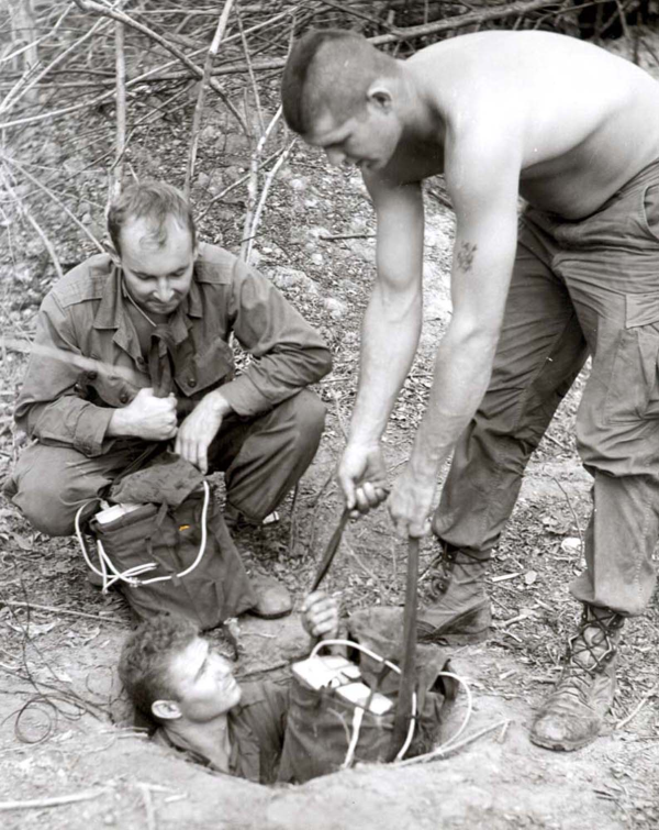 “Boc vo Trai Dat”, My cung khong the danh bai duoc Viet Nam-Hinh-7