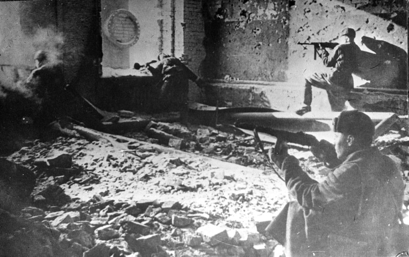 Stalingrad: Man phan cong thay doi lich su nhan loai trong CTTG 2-Hinh-2