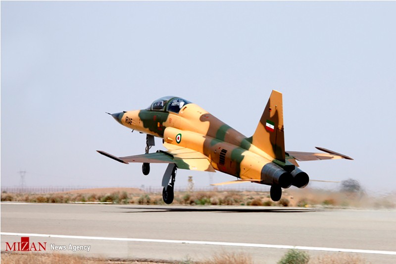 Kho tim ra khac biet giua tiem kich Kowsar Iran so voi F-5 Tiger-Hinh-5