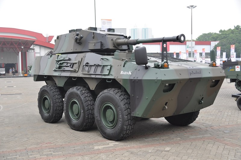 Indonesia gioi thieu xe chien dau bo binh manh ngang BMP-3