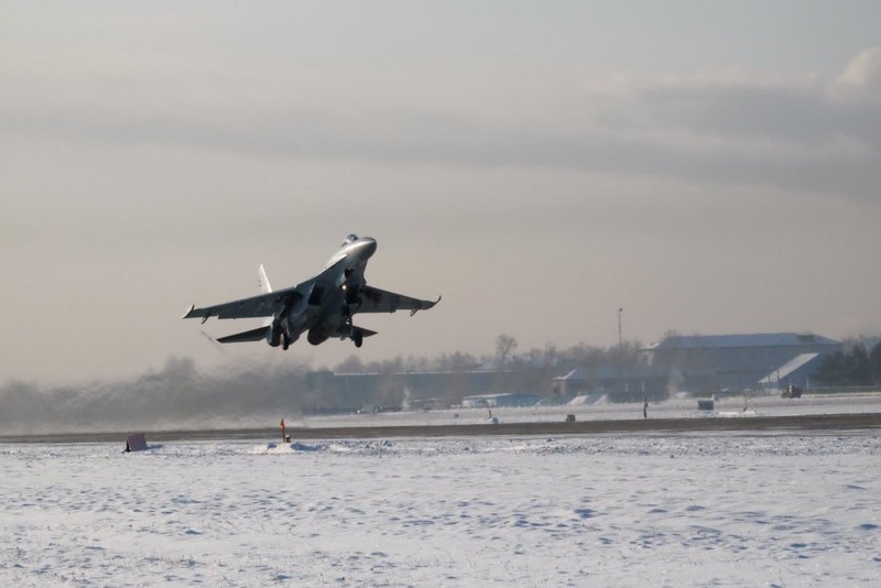Sukhoi ban giao lo Su-35S cuoi cung cho Khong quan Nga