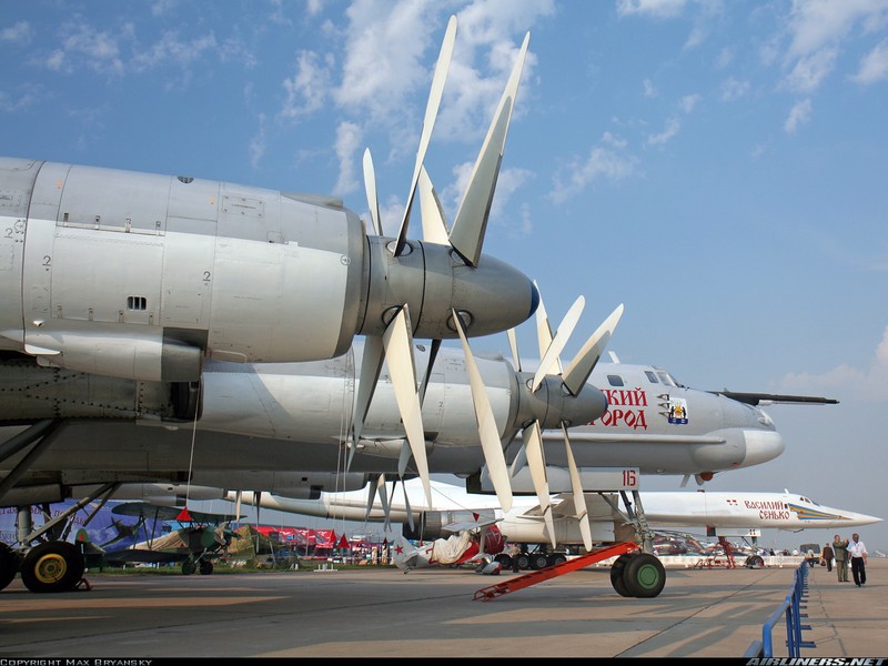 Nang cap mot thu, “phao dai bay” Tu-95MS manh gap van lan!-Hinh-3