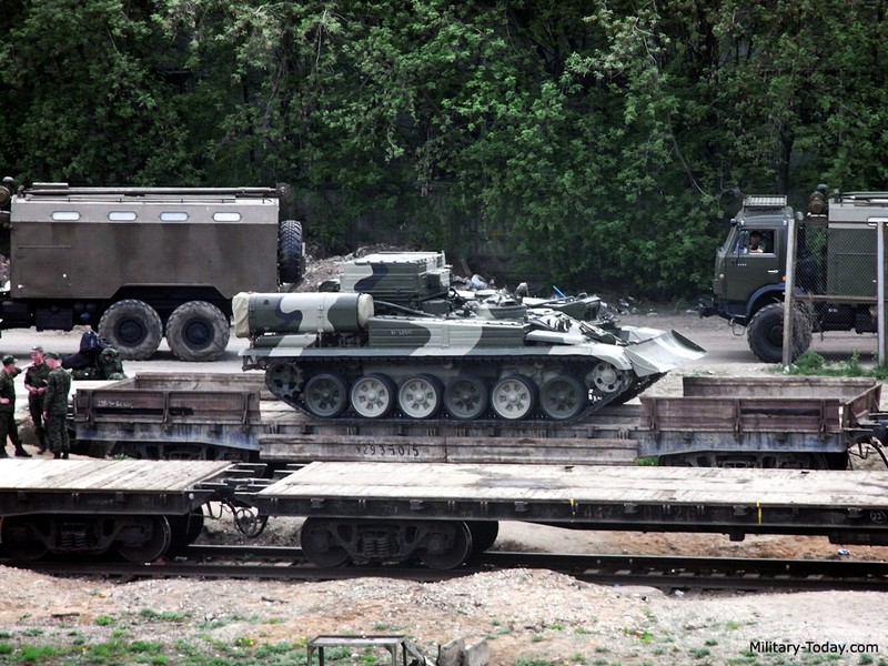 Bat ngo: Ngoai T-90, Viet Nam con mua 2 “rua thep” dac biet tu Nga-Hinh-11