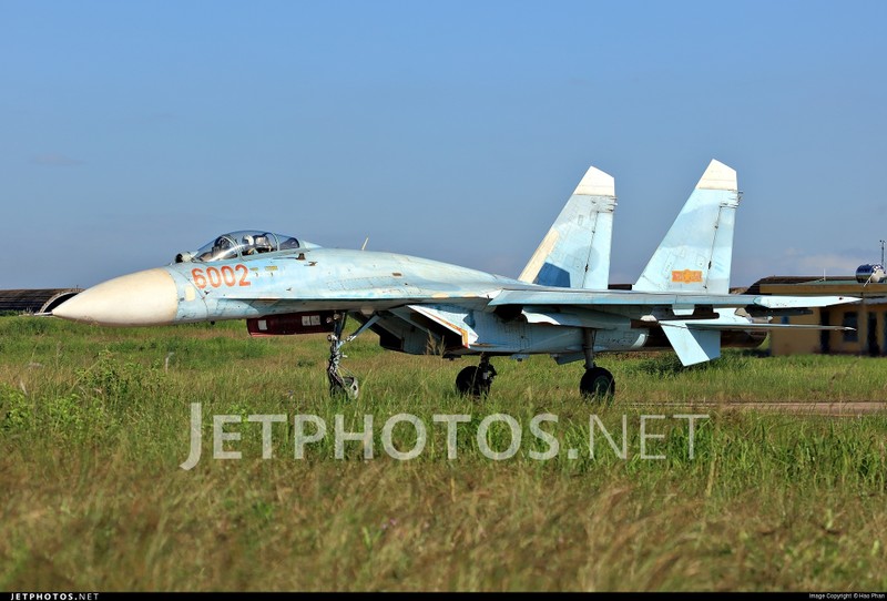 May bay Su-27 da 42 tuoi: Van song khoe, Viet Nam dung tot!-Hinh-11