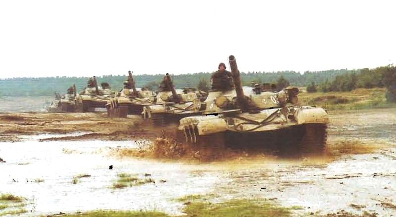 Khong thich Nga nhung Ba Lan van co niu keo xe tang T-72-Hinh-9