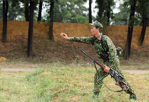 Ly do xa thu ban tia Viet Nam se thang lon o Army Games-Hinh-9