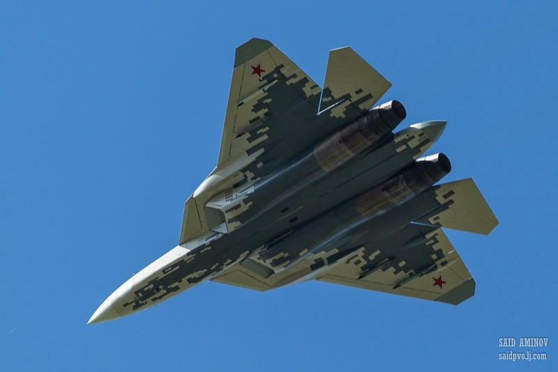 Su-57 Nga tap bay mao hiem ron nguoi truoc them MAKS-2019-Hinh-10