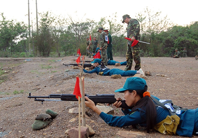 Ngo ngang thoi diem Quan doi Viet Nam san xuat thanh cong sung CKC-Hinh-12