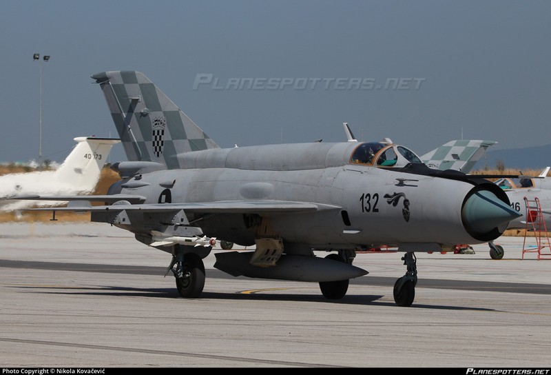 Viet Nam da bo tu lau, gio Croatia moi chiu thay tiem kich MiG-21-Hinh-3