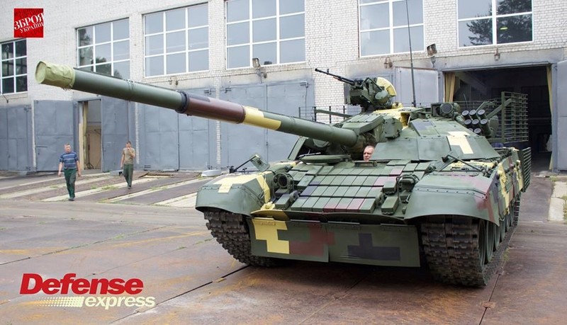 Xe tang  T-72AMT Ukraine dung co tot hon T-72B3 cua Nga?-Hinh-8
