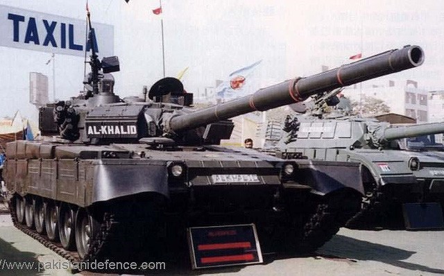 Vi sao An Do chon T-90 lam xe tang chu luc giong Viet Nam?
