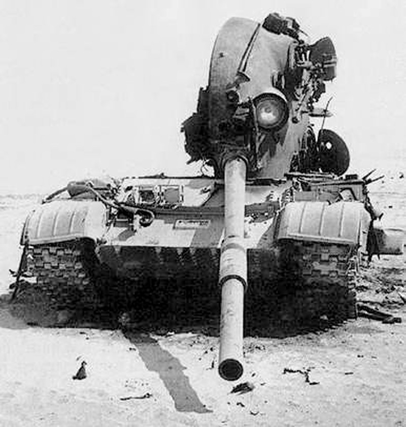 Giai noi oan cua xe tang T-72 Lien Xo trong chien tranh Vung Vinh-Hinh-9