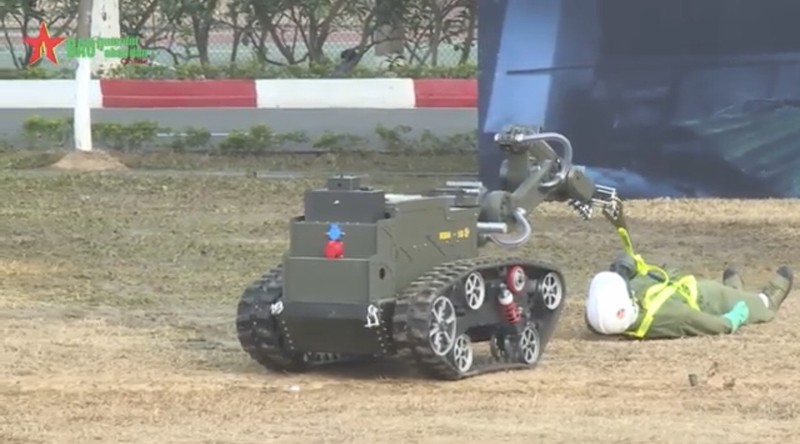 Robot trinh sat tu hanh RBH-18: Tinh hoa Binh chung Hoa hoc Viet Nam-Hinh-7