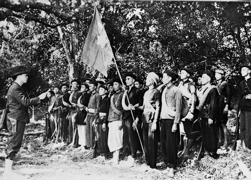 Dieu chua biet ve Quan doi Nhan dan Viet Nam ngay 2/9/1945