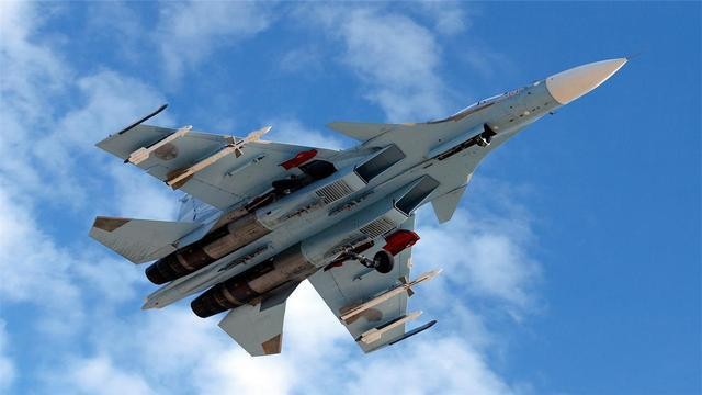 Iran se mua 100 Su-30SM cua Nga chu khong phai J-10C cua Trung Quoc-Hinh-4