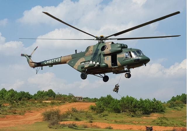 Tai sao Trung Quoc van tin dung truc thang Mi-171 cua Nga?